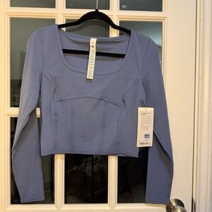 Lululemon Long Sleeve Cropped Top Size 8 Blue Athletic Yoga Top NWT